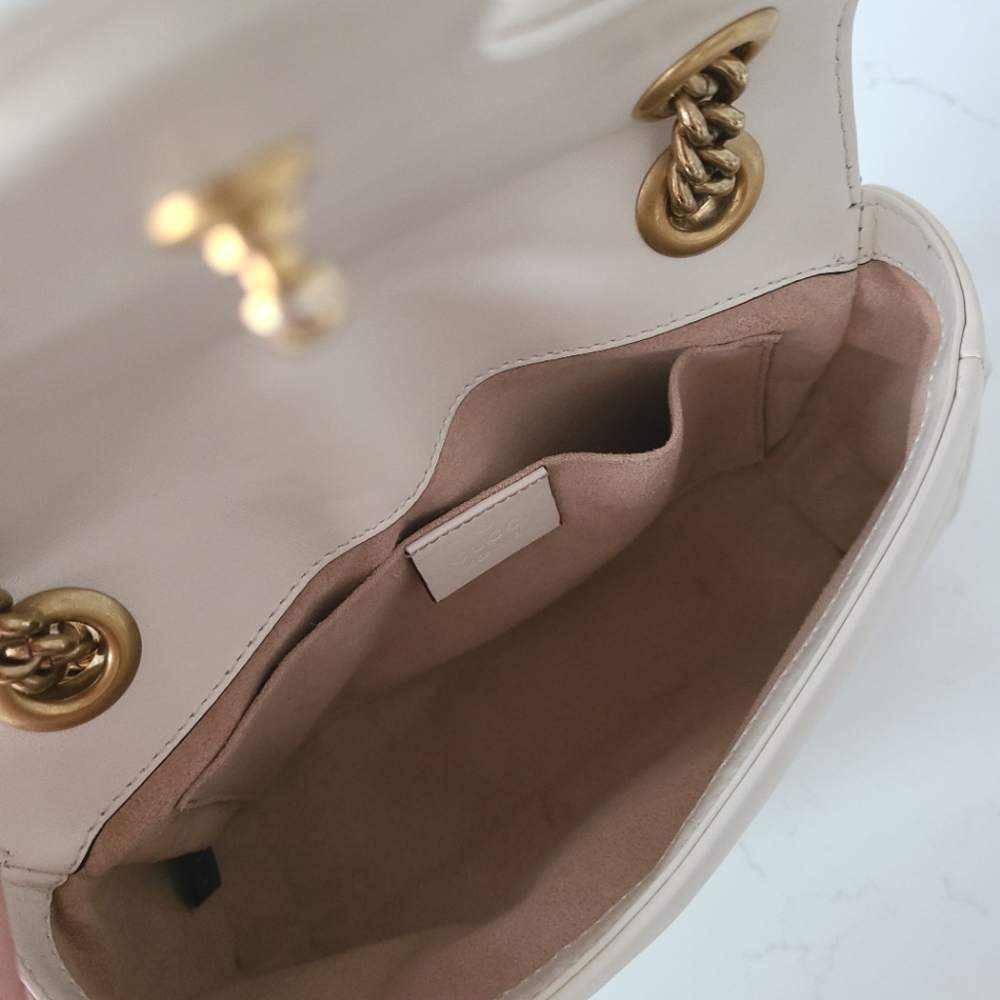 Gucci GG Marmont matelassé mini bag - Picture 15 of 15